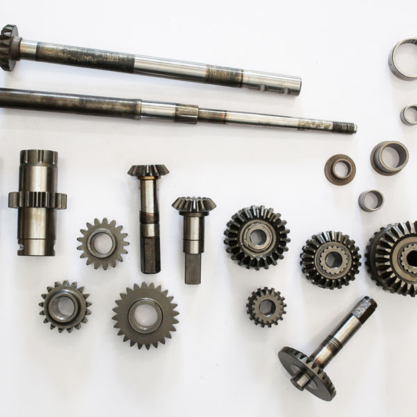 Corn head gearbox components